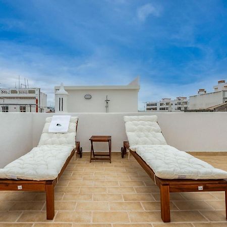 Tia Anica House II - Apartment With Terrace In Central Fuseta Beach Village Exterior photo